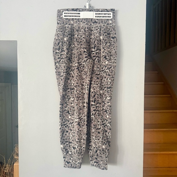 EUC Athleta Speckled Leggings - Picture 1 of 5